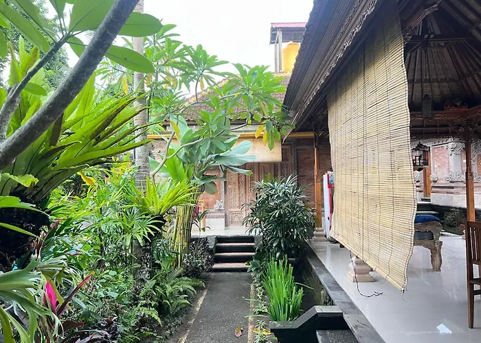 Private In Pakis Kutuh 2 招待所 3*